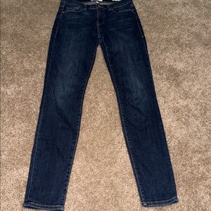 Frame Le Skinny de Jeanne Jeans size 27. B13